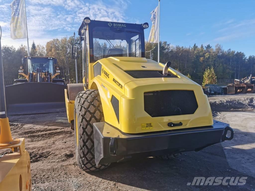 Bomag BW213D-5 单轮压路机