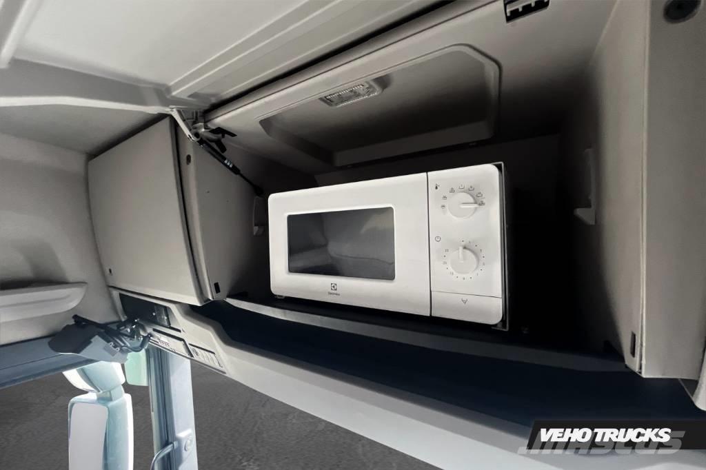 Scania R 580 6X2 NB 牵引车