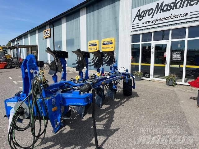 New Holland PHVH 4 双向犁