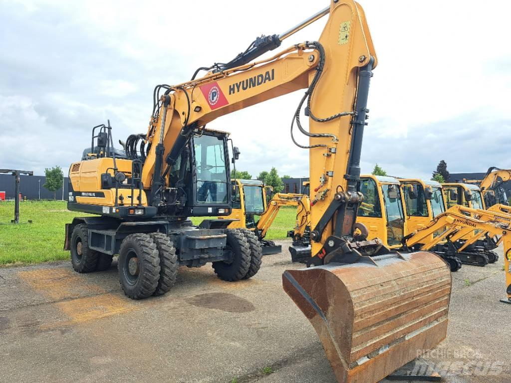 Hyundai HW160 轮式挖掘机