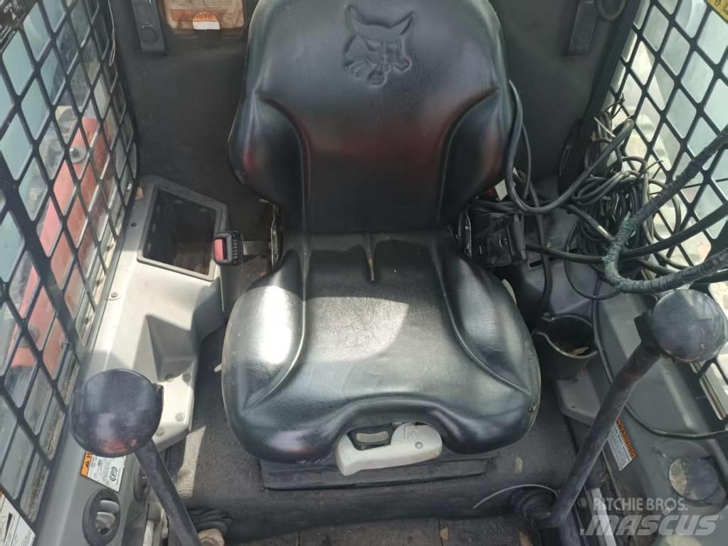 Bobcat T 770 滑移装载机