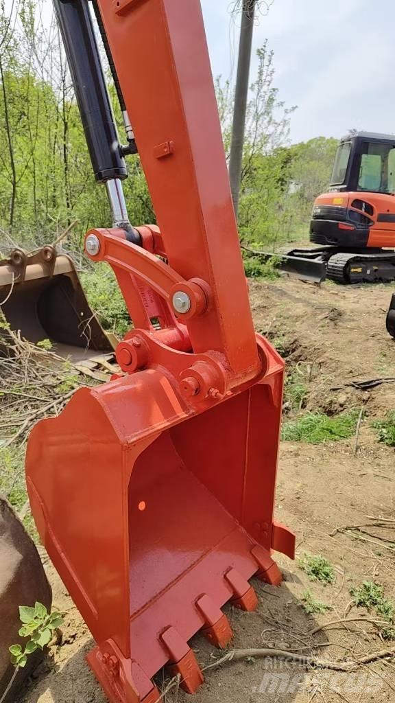 Kubota KX 155 履带挖掘机