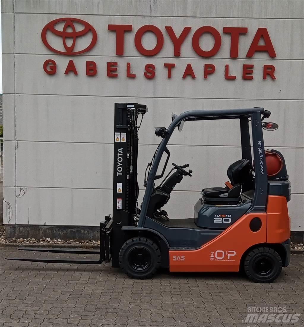 Toyota 02-8FGKF20 天然气叉车