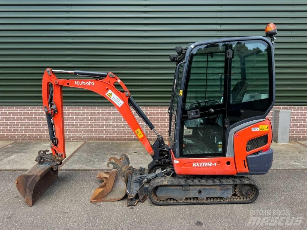 Kubota KX 019-4 小型挖掘机