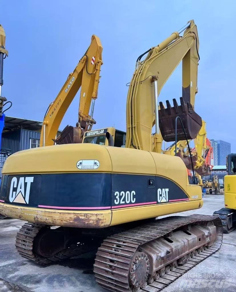 CAT 320 C 履带挖掘机