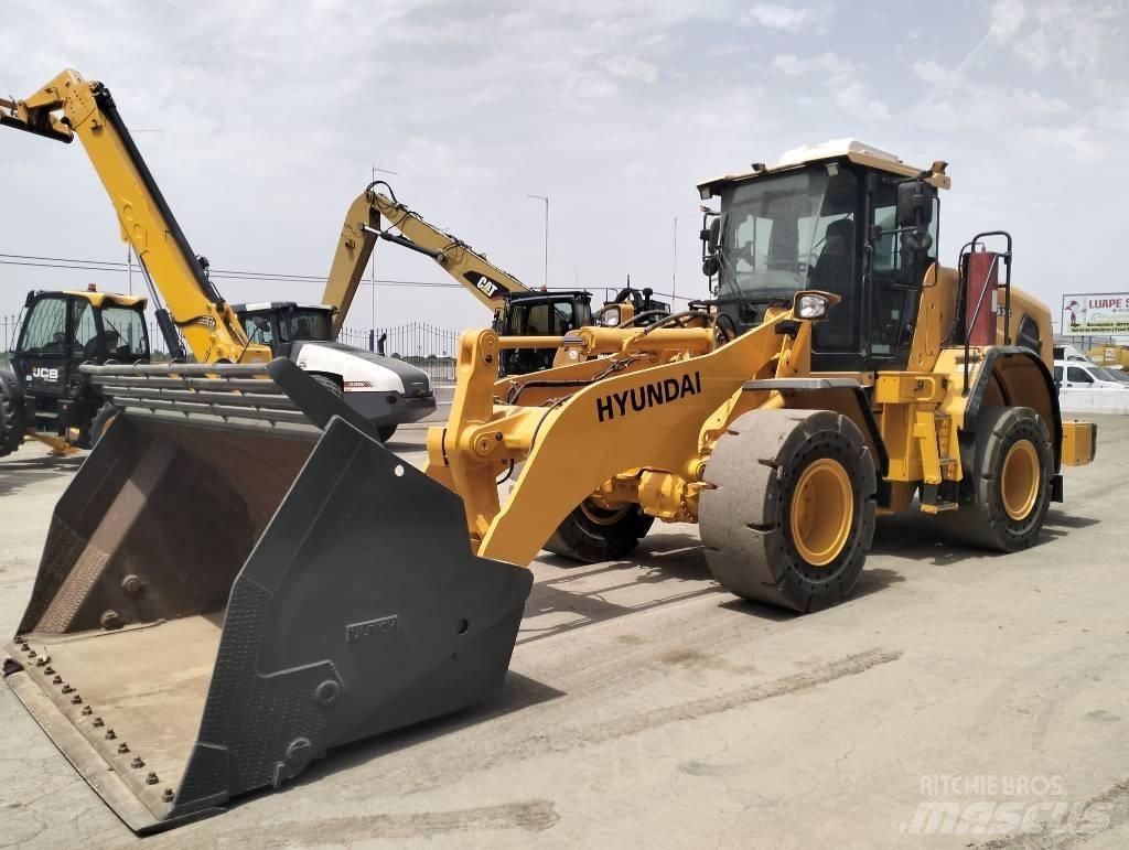 Hyundai HL955XT 轮式装载机