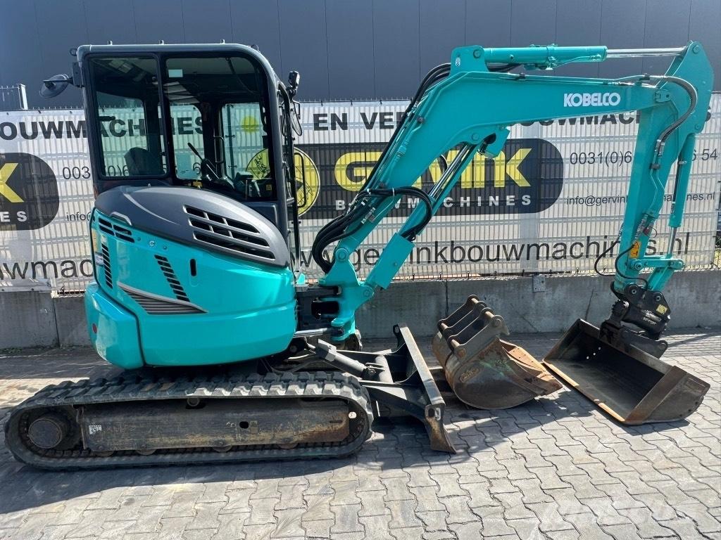 Kobelco SK 35 SR 小型挖掘机