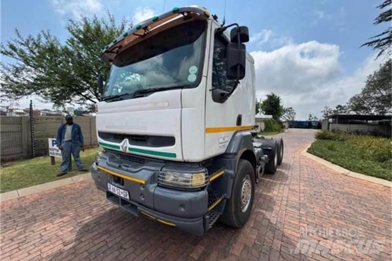 Renault KERAX 其他货车
