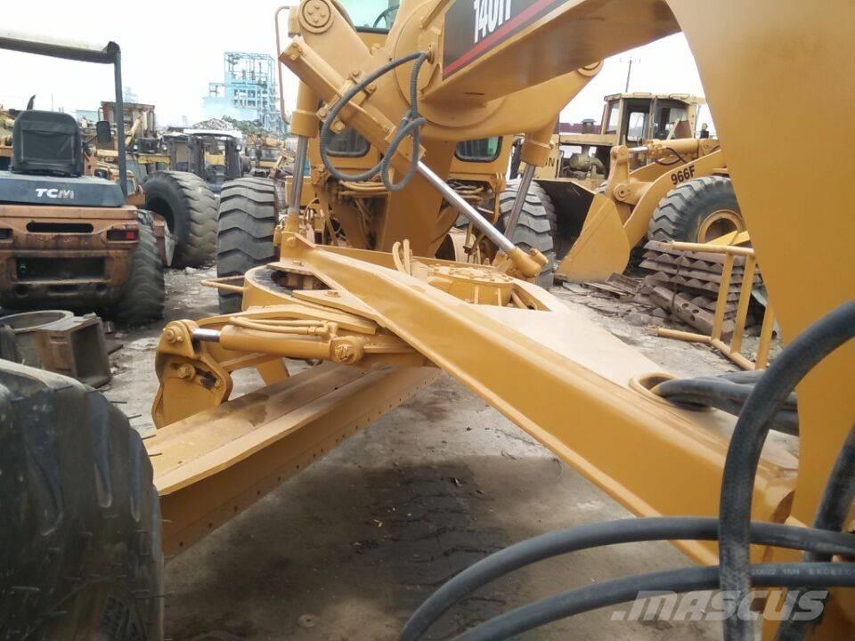 CAT 140 H 平地机/推土机