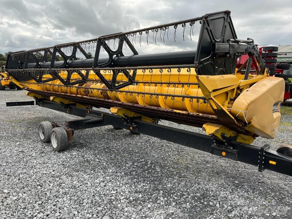 New Holland CX 8070 联合收割机