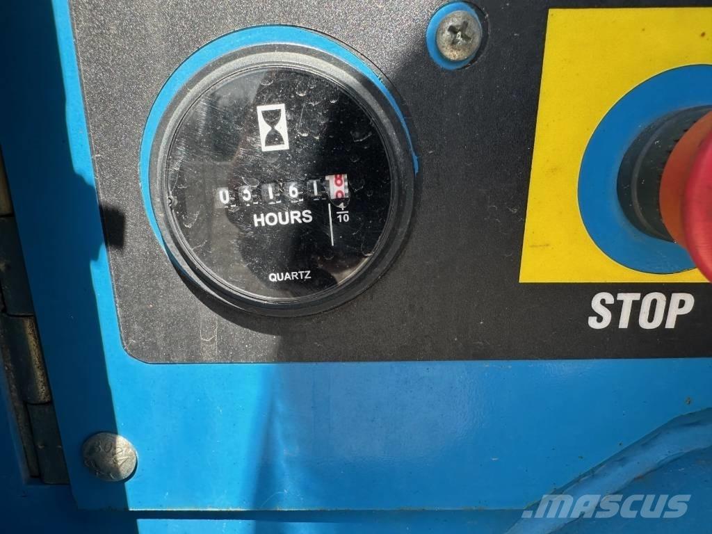 Genie GS 3268 RT 剪叉式升降机