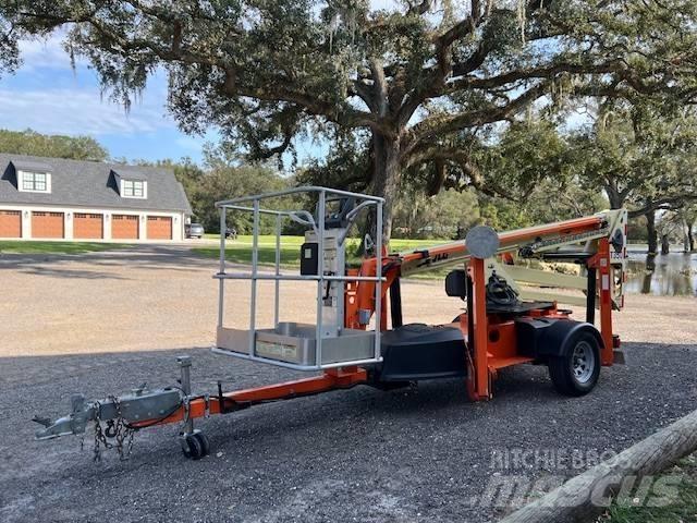 JLG T 350 拖拉移动式高空作业平台