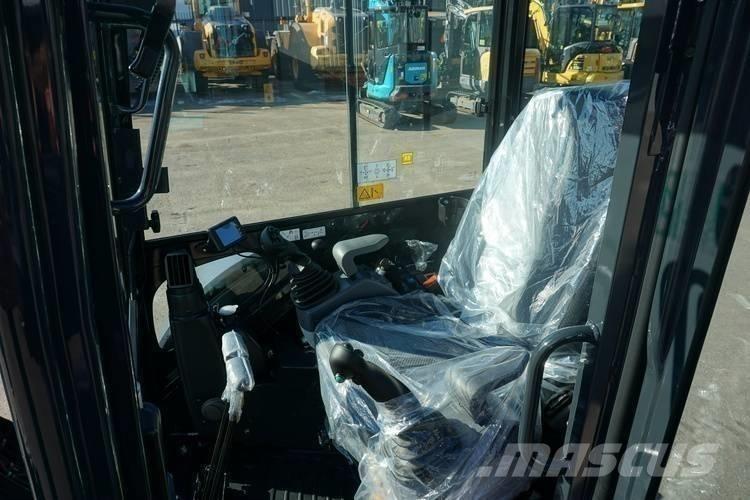 Airman AX 26 U-7 小型挖掘机