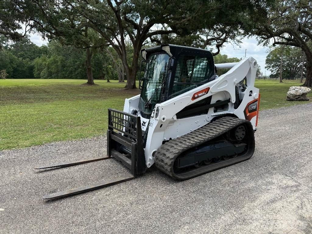 Bobcat T 770 滑移装载机