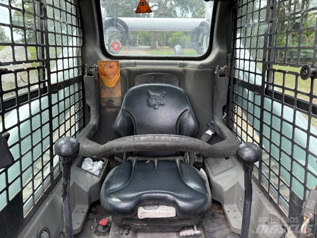 Bobcat T 770 滑移装载机