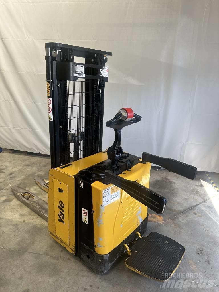 Yale ms15x 手推堆垛车
