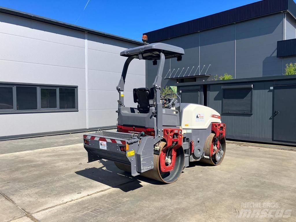 Dynapac CC 1400 VI 双轮压路机