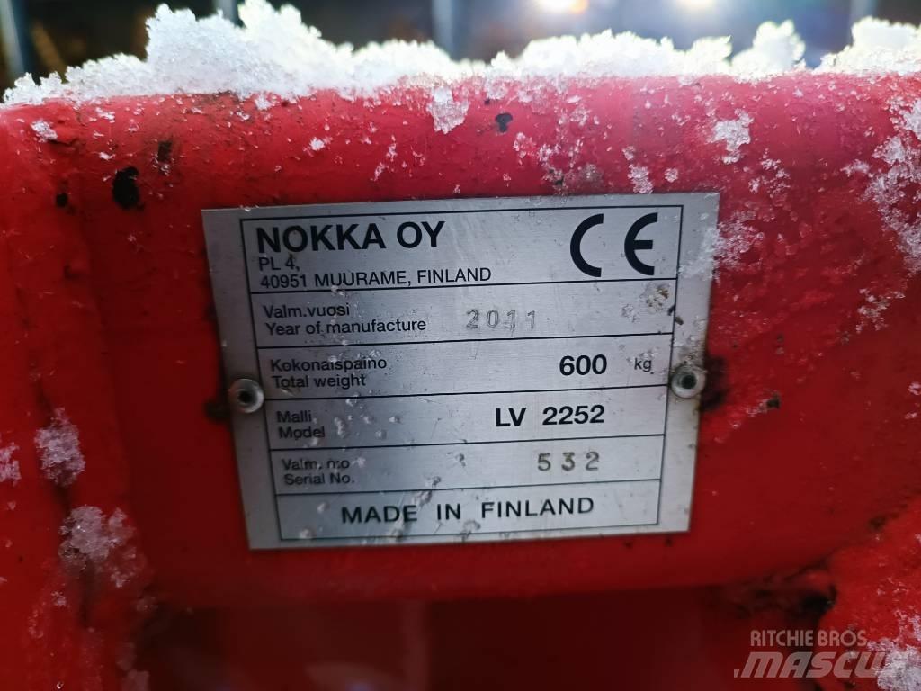 Esko LV 2252 扬雪机
