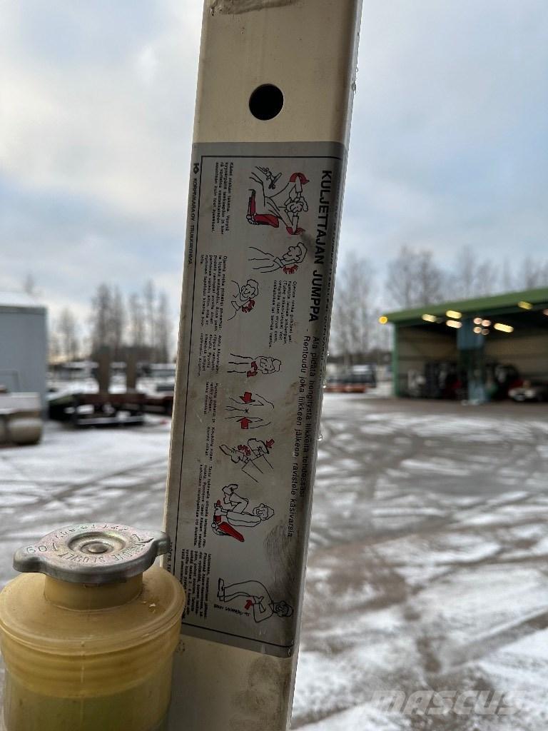 TCM FG 25 N2 天然气叉车