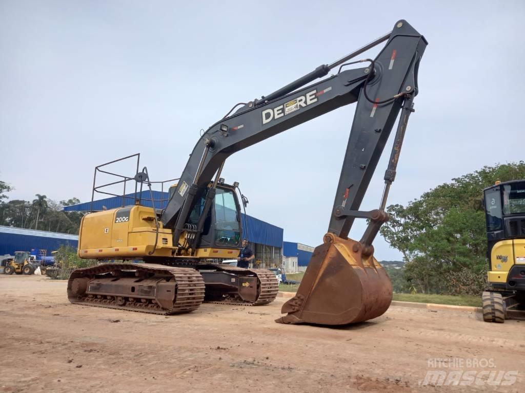 John Deere 200G 履带挖掘机
