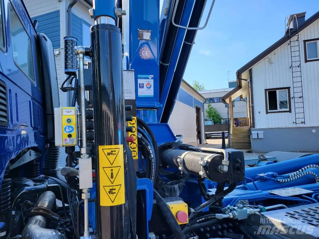 Iveco Eurocargo 起重车