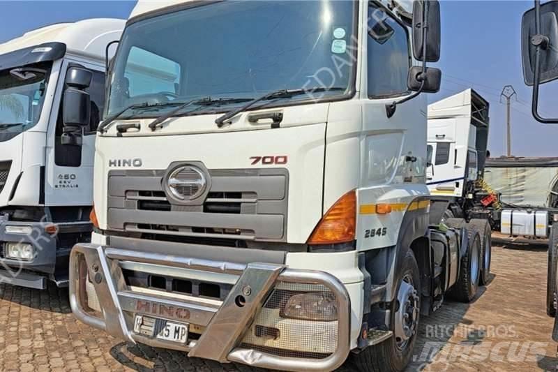 Hino 700 其他货车