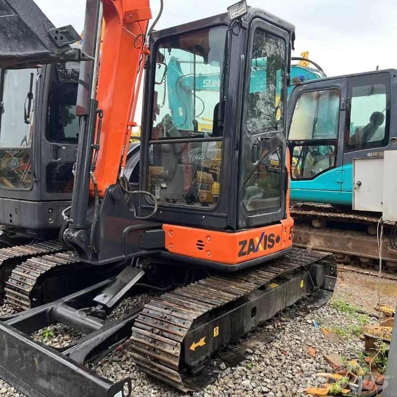Hitachi ZX 55 小型挖掘机