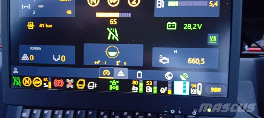 Komatsu 845 集运机