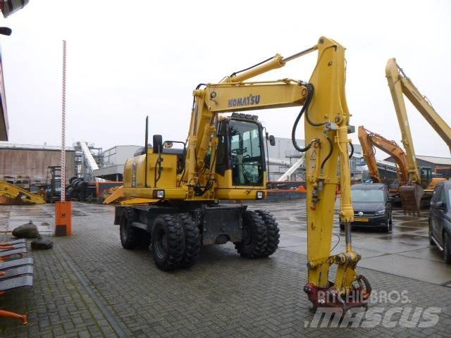 Komatsu PW 140-7 轮式挖掘机