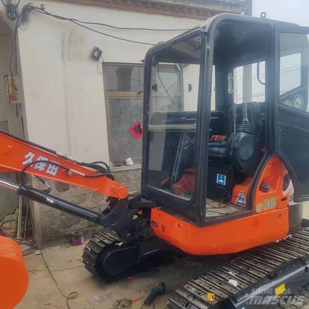 Kubota U 35 小型挖掘机