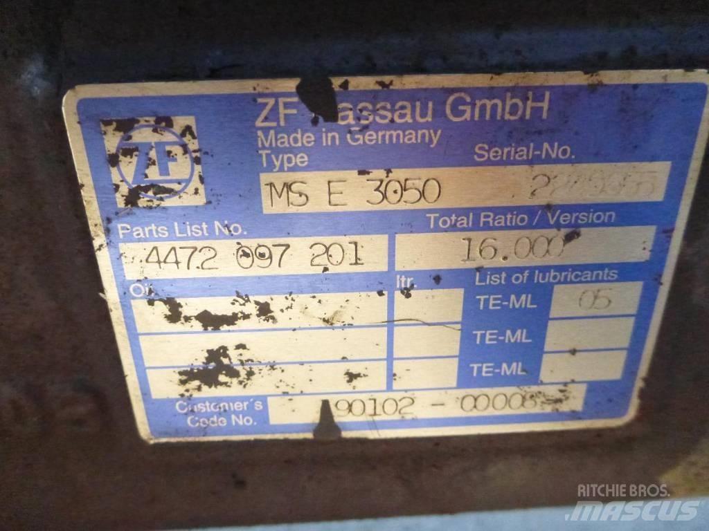 GM Doosan DX140W 轴