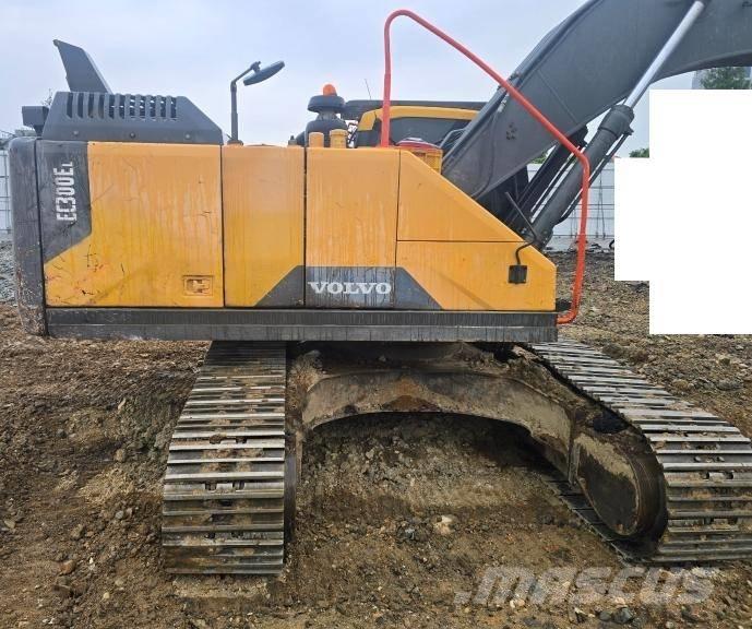 Volvo EC 300 EL 履带挖掘机