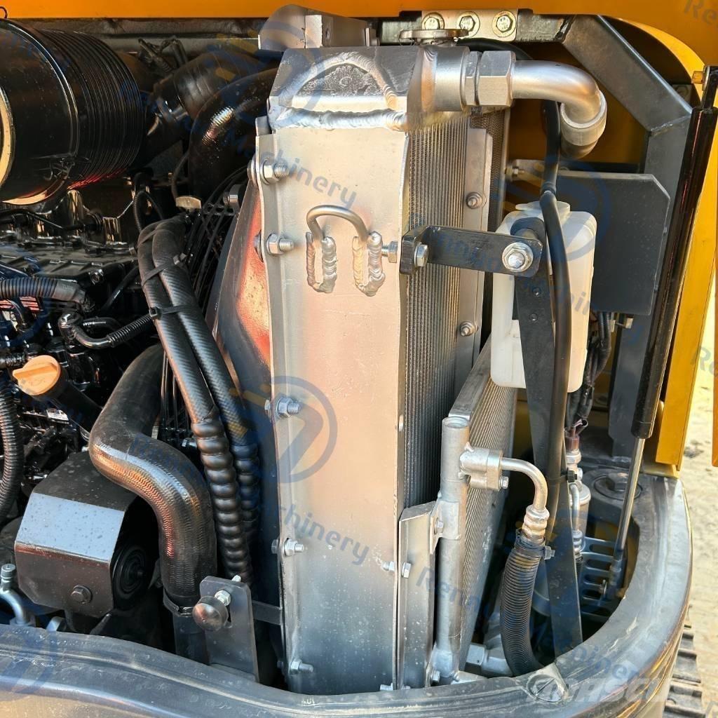 XCMG XE 60 DA 小型挖掘机