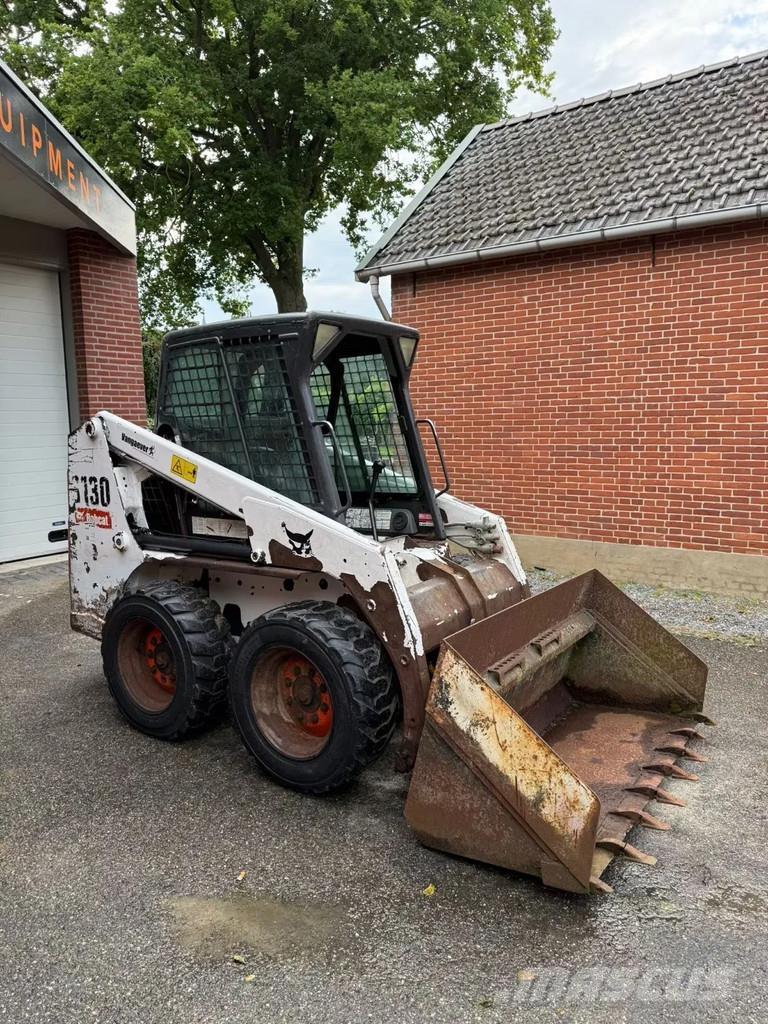 Bobcat S130 滑移装载机