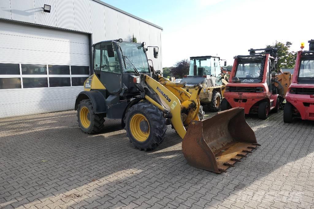 Komatsu WA 100 M-5 轮式装载机