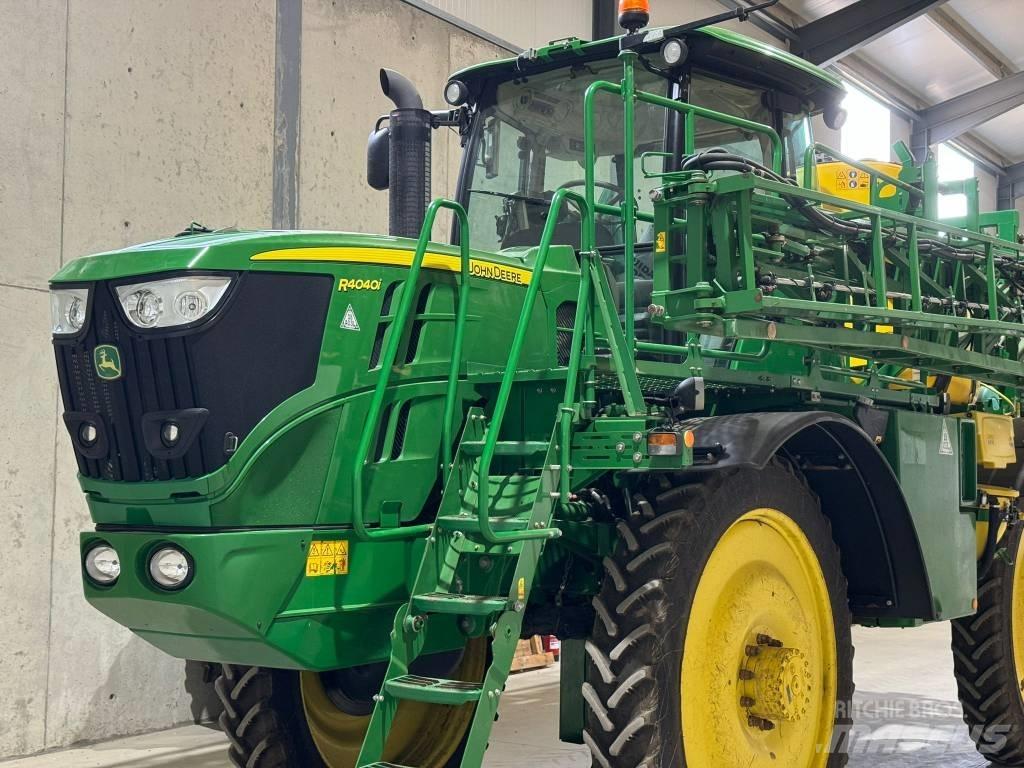 John Deere R4040i 自走式喷雾机