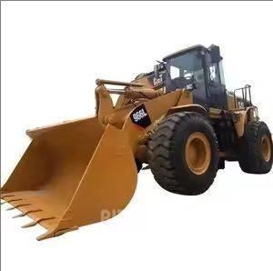 CAT 966L 轮式装载机