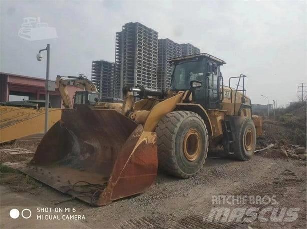 CAT 966L 轮式装载机