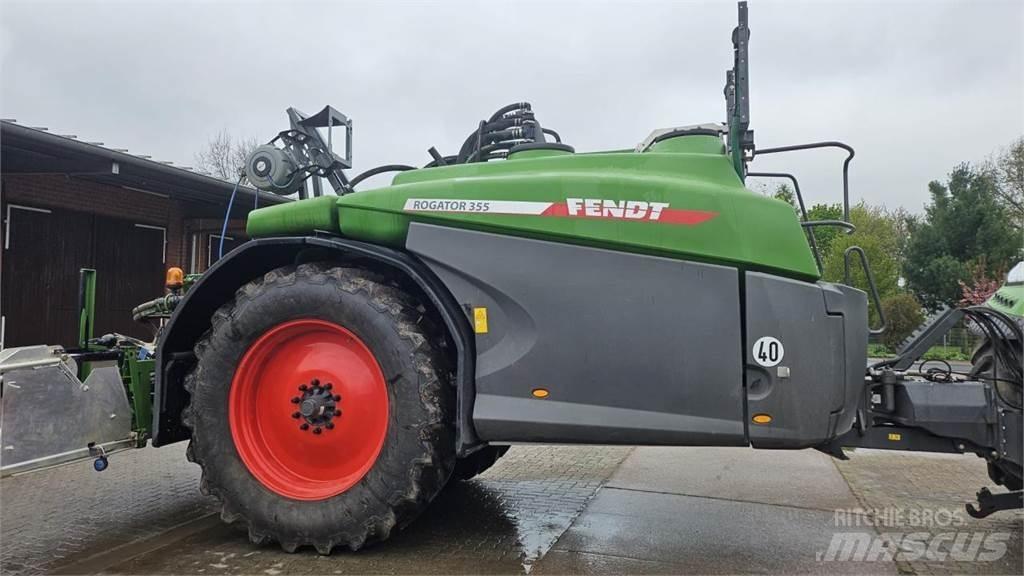 Fendt Rogator 355 牵引式喷雾机