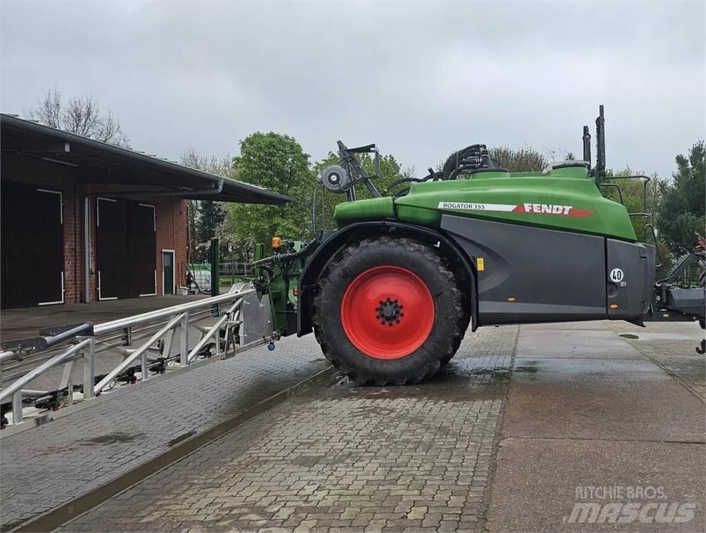Fendt Rogator 355 牵引式喷雾机