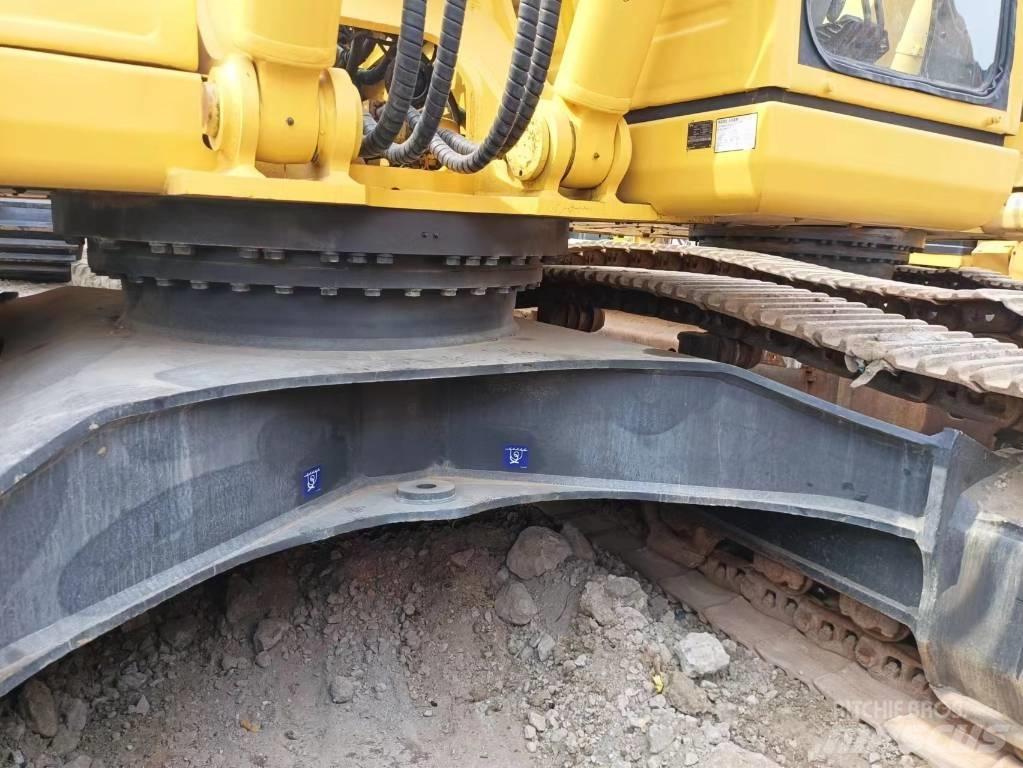 Komatsu PC 400-8 履带挖掘机