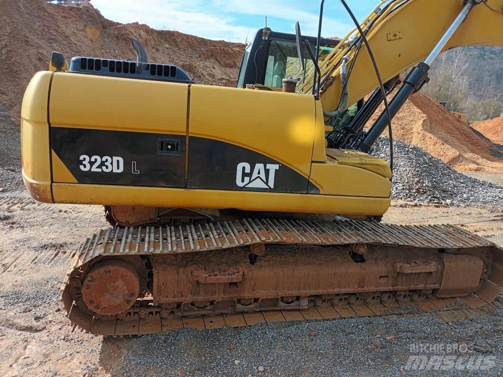 CAT 323 DL 履带挖掘机