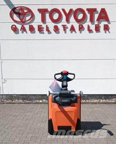 Toyota LPE 250 手推堆垛车