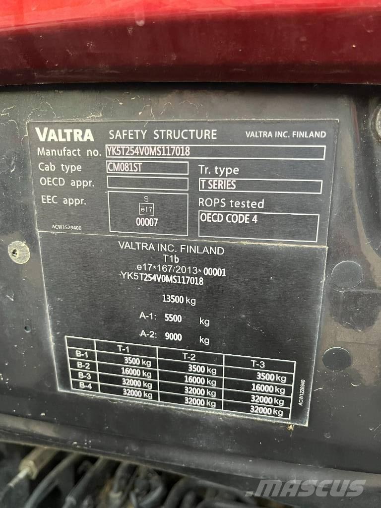 Valtra T 254 V 拖拉机/农用车