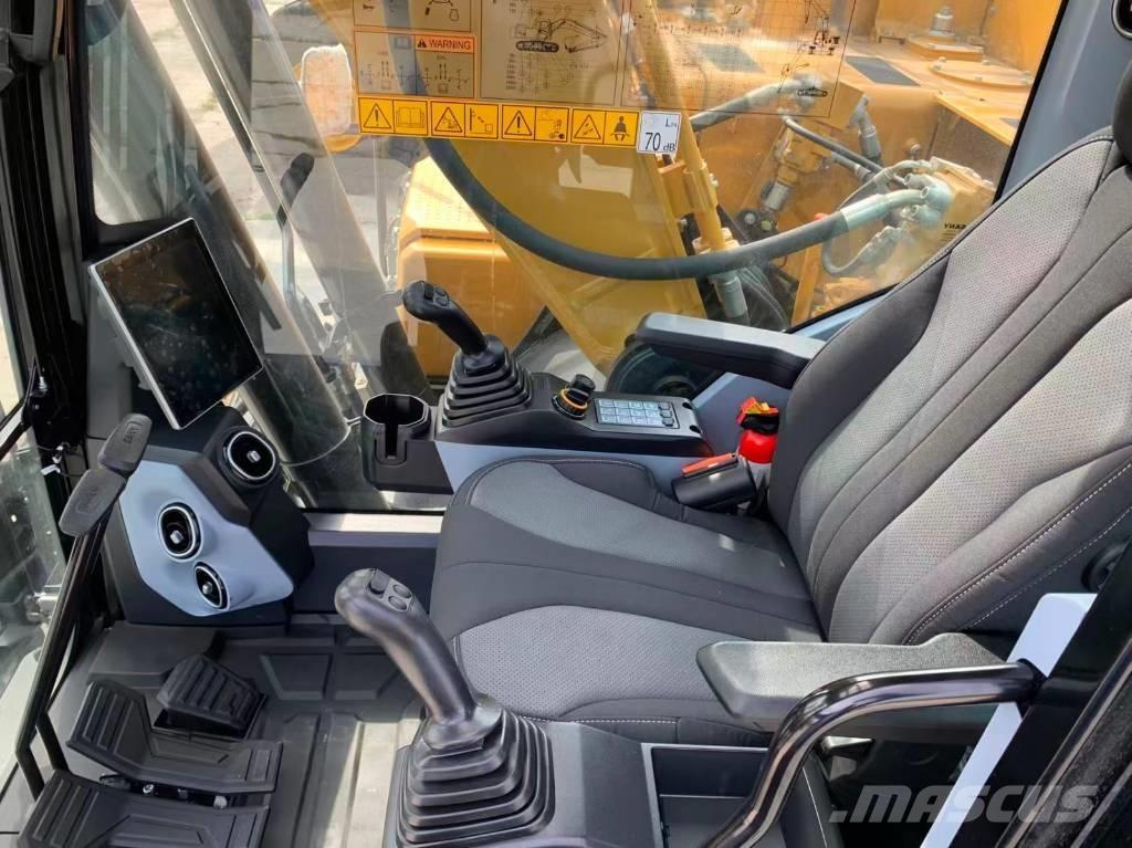 Sany SY 215 C LC 履带挖掘机