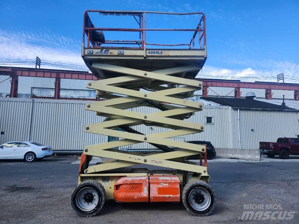 JLG 4069 LE 剪叉式升降机
