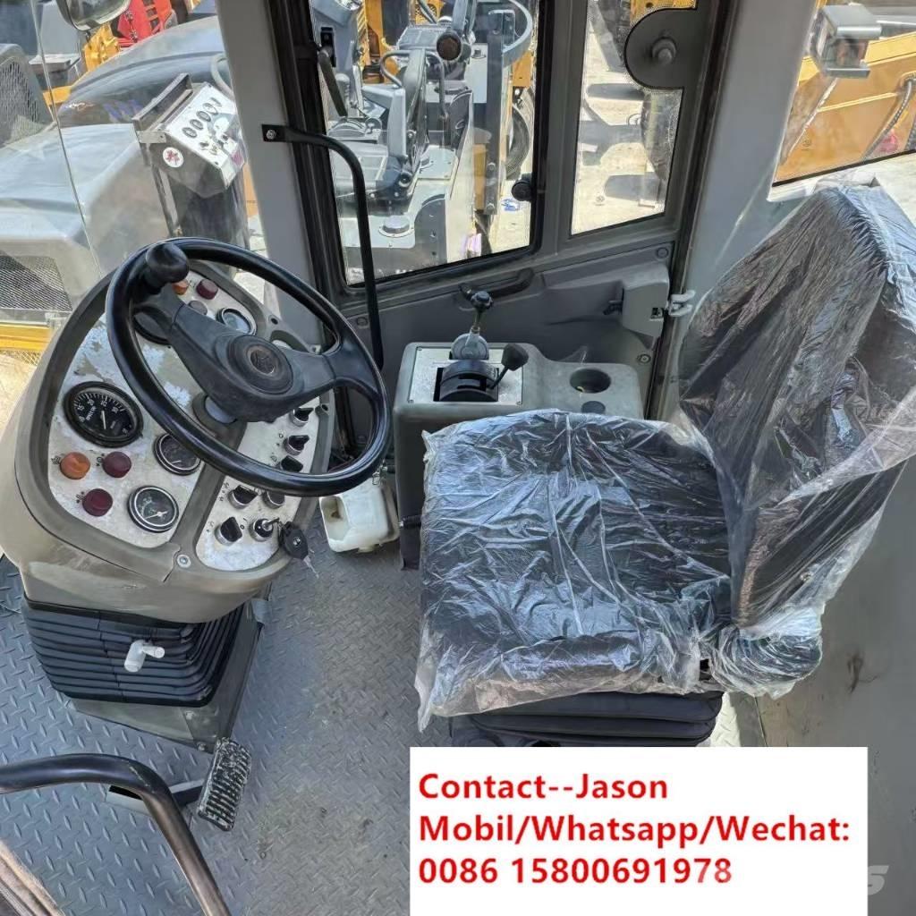 XCMG XS 203 J 单轮压路机