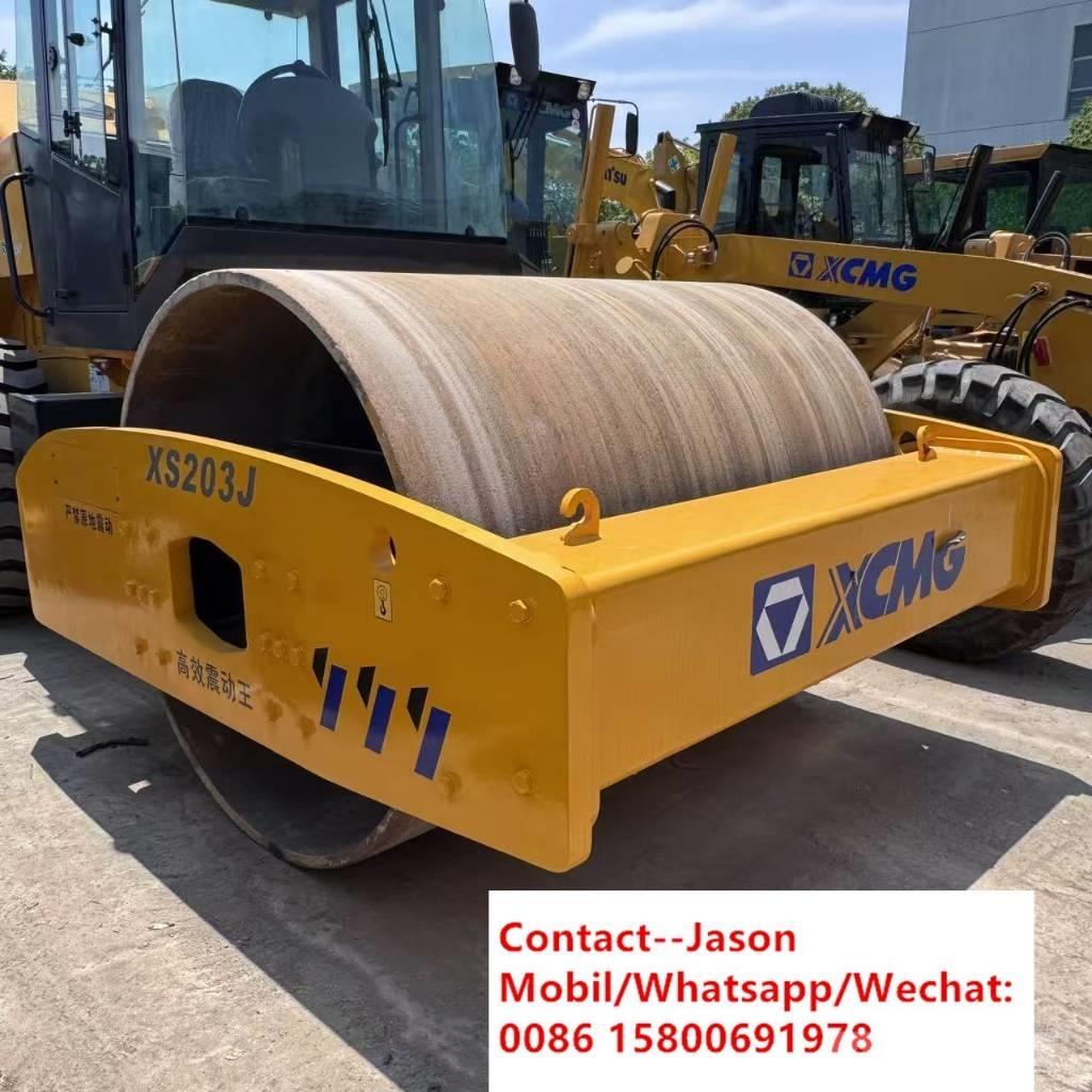XCMG XS 203 J 单轮压路机