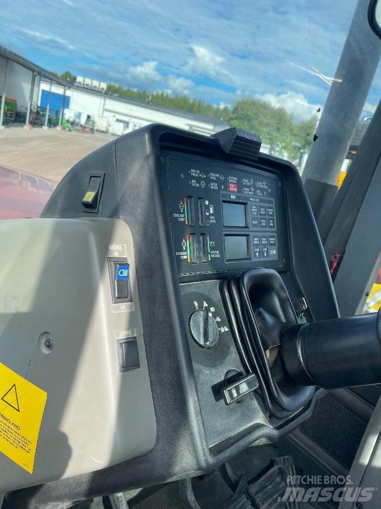 Case IH Magnum 7110 拖拉机/农用车