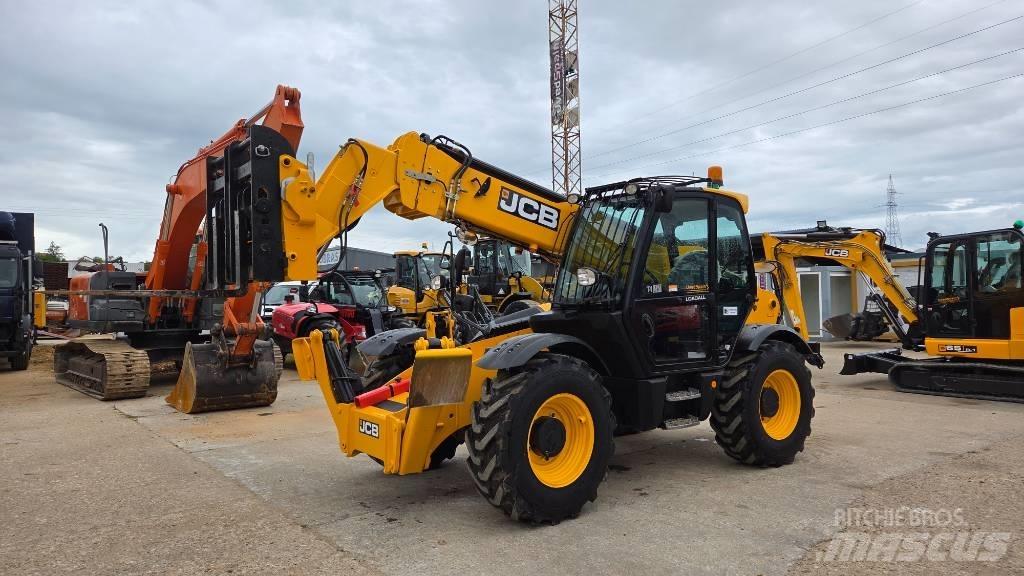 JCB 535-125 伸缩臂叉装车|叉装车